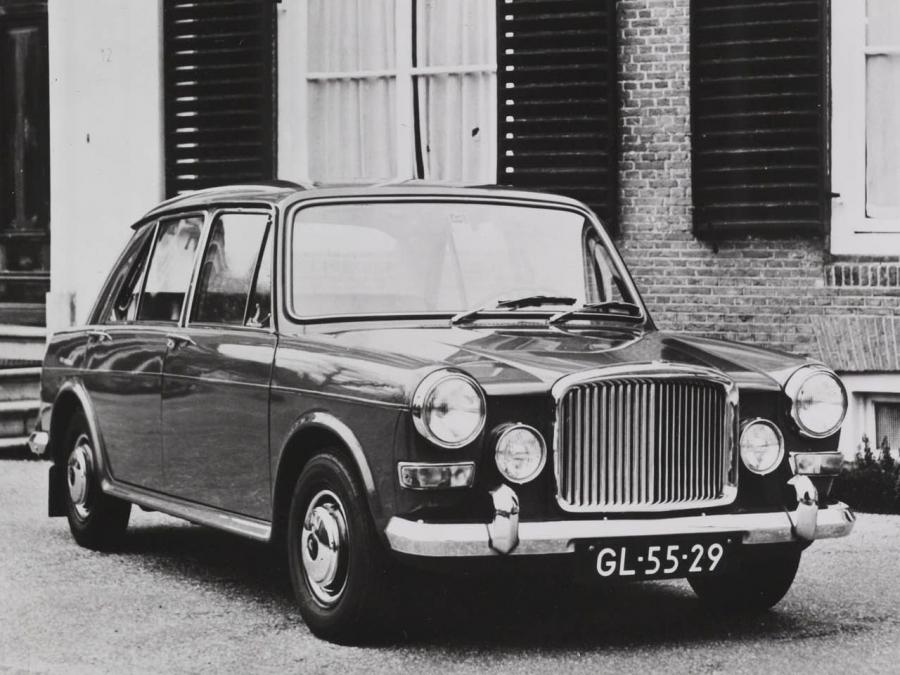  Vanden Plas Princess 1100 1964 года  (фото 1 из 3)